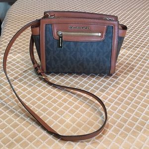 Michael Kors crossbody